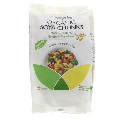 Clearspring Organic Soya Chunks, your protein-packed meat-free option. Vegan, gluten-free and versatile in any recipe.