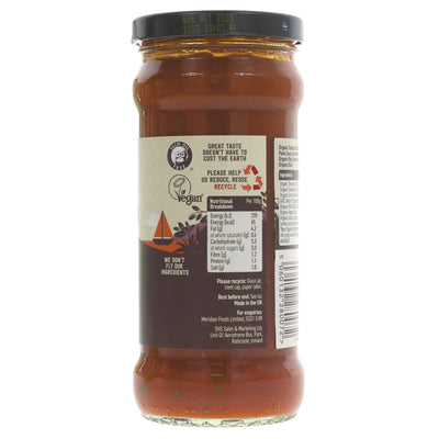 Organic and gluten-free Meridian Tomato & Basil Pasta Sauce. Vegan and classic tomato & basil flavors. VAT-free.