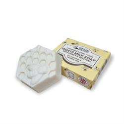 Goats of the Gorge | Goats milk soap bar- 70g Honey & Beeswax | 59g