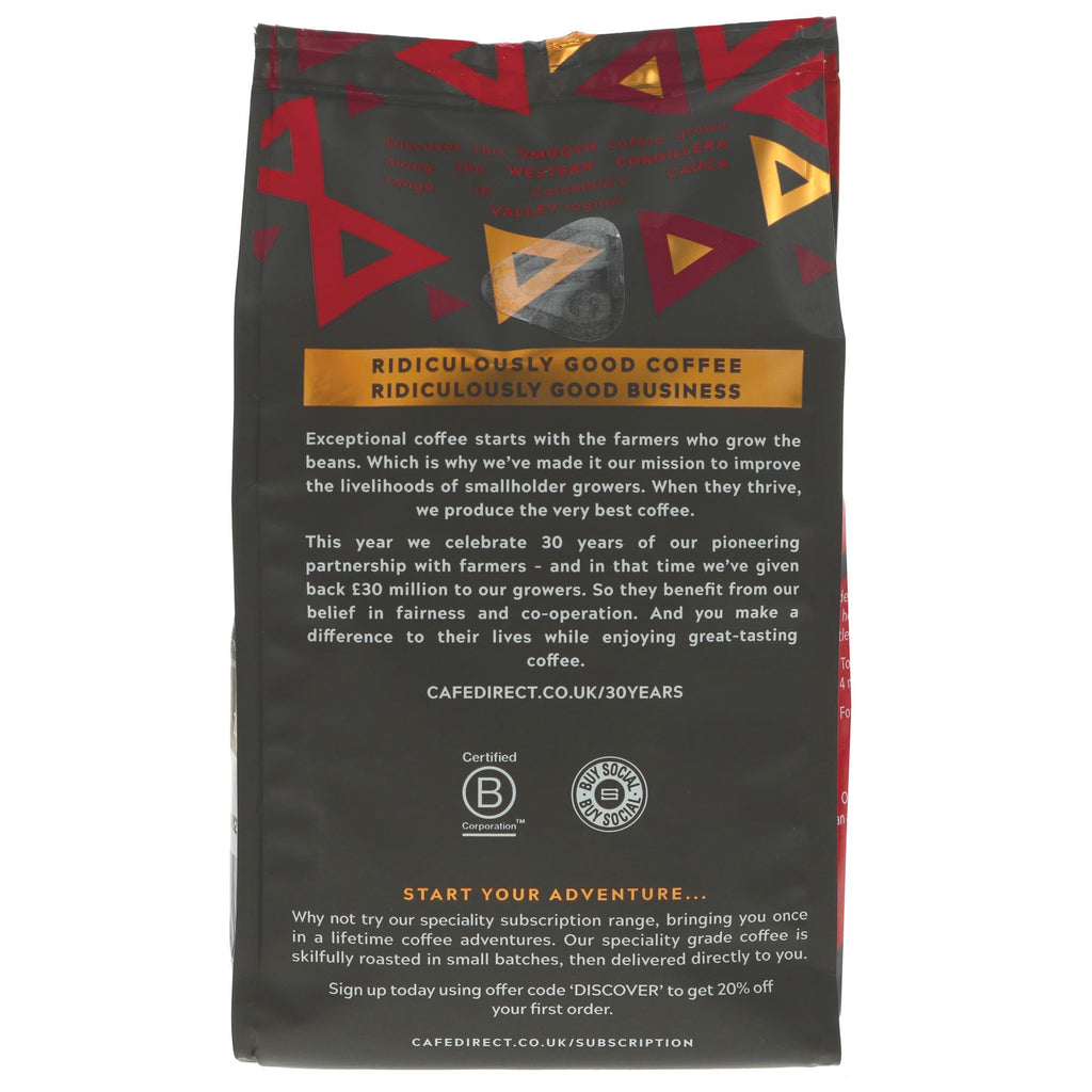 Fairtrade & vegan medium-bodied ground coffee, grown by Andean farmers. Rich aroma, true taste of Colombia. 227g by Cafe Direct.