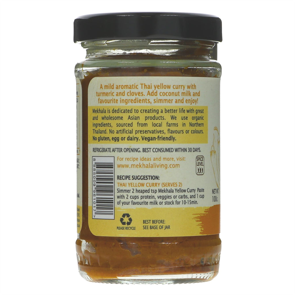 Yellow Curry Paste made with organic, natural ingredients for a mild aromatic curry perfect for vegans and gluten-free diets.