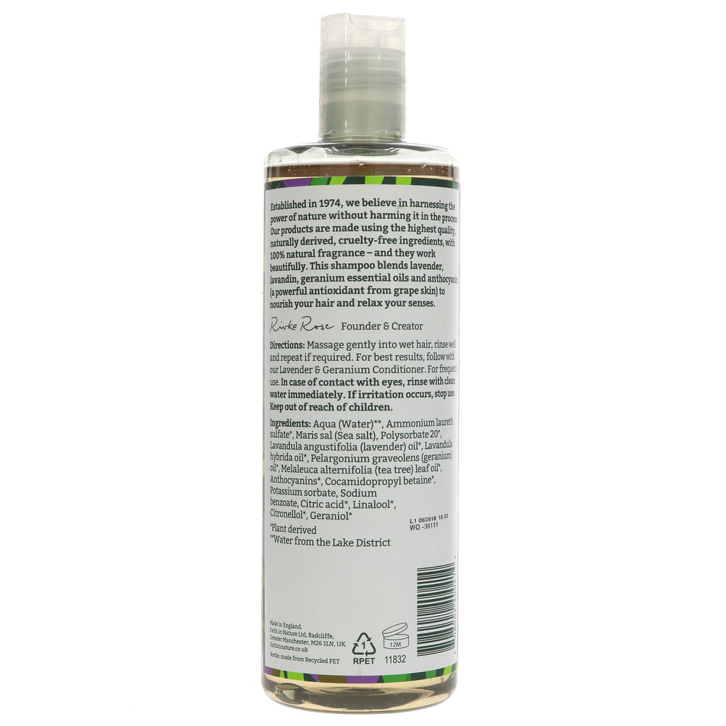 Vegan lavender and geranium shampoo, 99% natural, free from parabens and SLS. Nourishing for normal/dry hair.