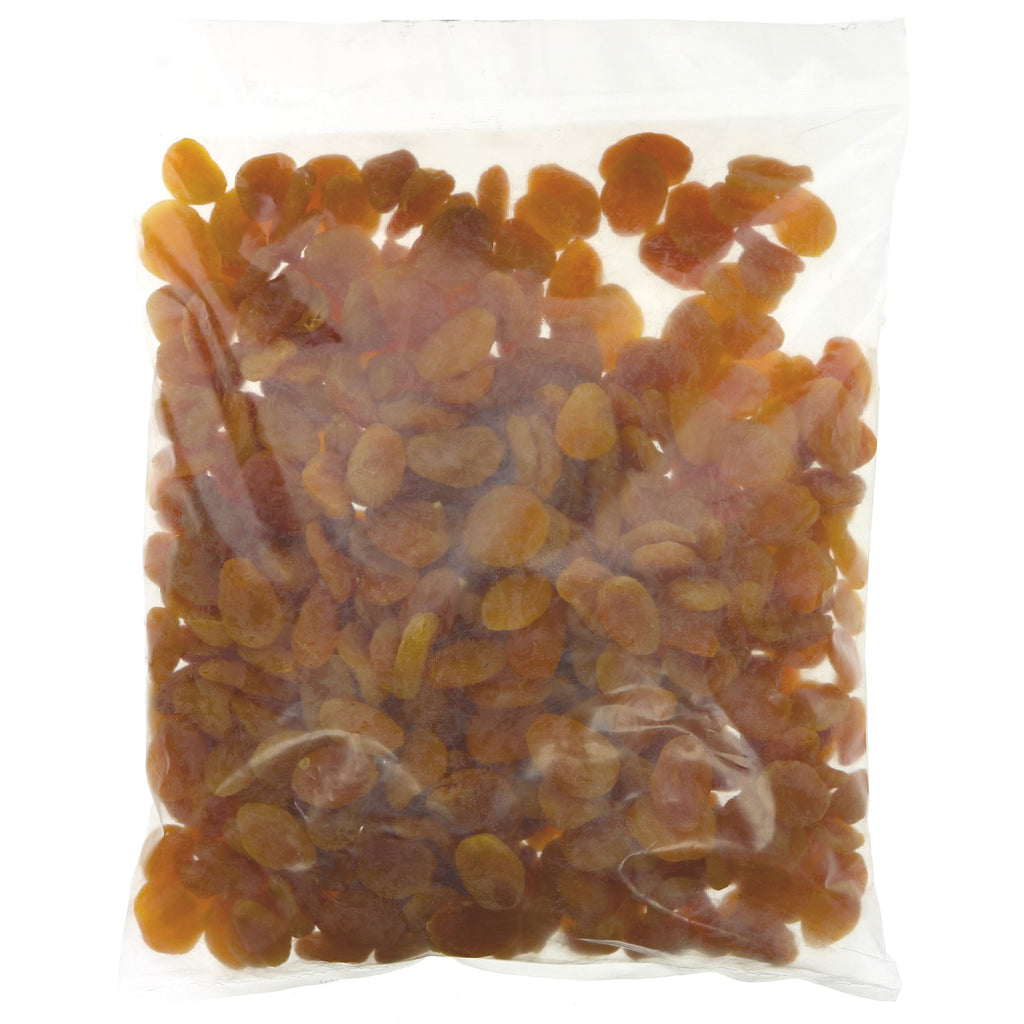 Delicious vegan-friendly dried apricots bursting with flavor and sulphites for freshness. Perfect snack or addition to your favorite recipes!